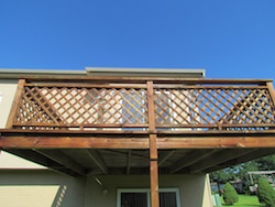 Omaha Deck Staining